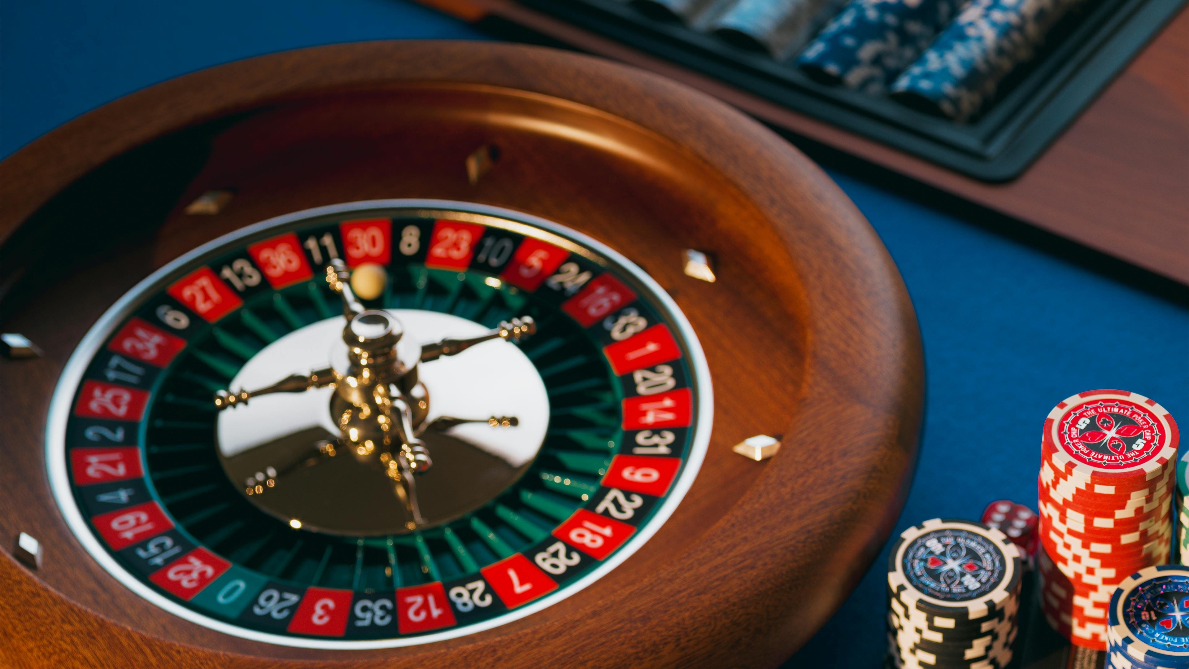 Windrawwin ပလက်ဖောင်း Live Casino Baccarat Roulette ကစားသမားများ ကစားနေသောပုံ